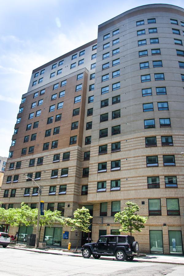 Toronto Metropolitan University- Pitman Hall Residence Exterior photo